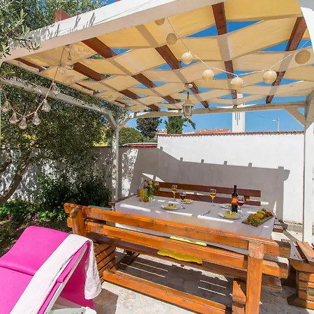 Chiara Apartment